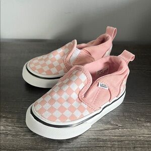 Vans Kids Slip-On Pink and White Checkered Sneakers Size 4